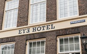 Eye Hotel